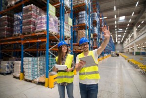 Mastering Seasonal Sales Surges: How LynxERP Prepares You Before The Rush Hits